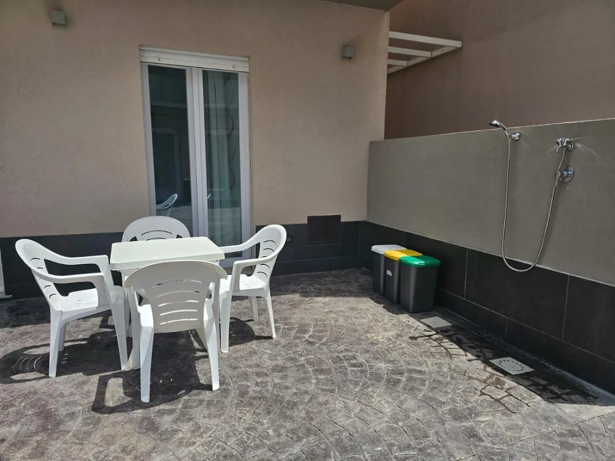 Appartamento A Casa Di Antonella - Via Tagliamento Portopalo Di Capo Passero 0*,